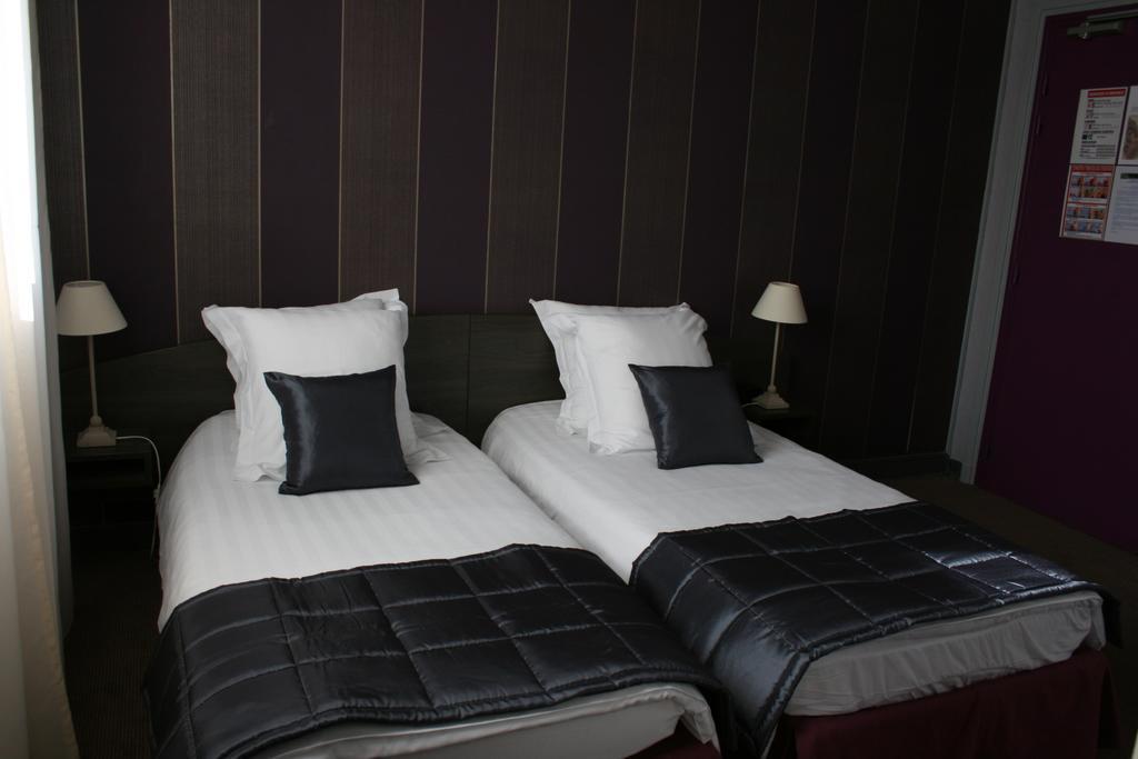 Hostellerie De La Quenoeuille Marquise Cameră foto